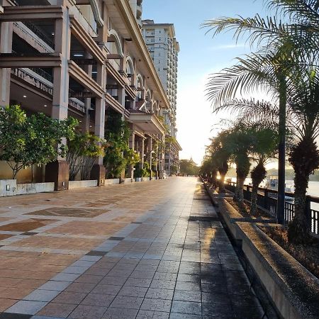 Kenyalang Emerald Riverine Resort Homestay Kuching Zewnętrze zdjęcie