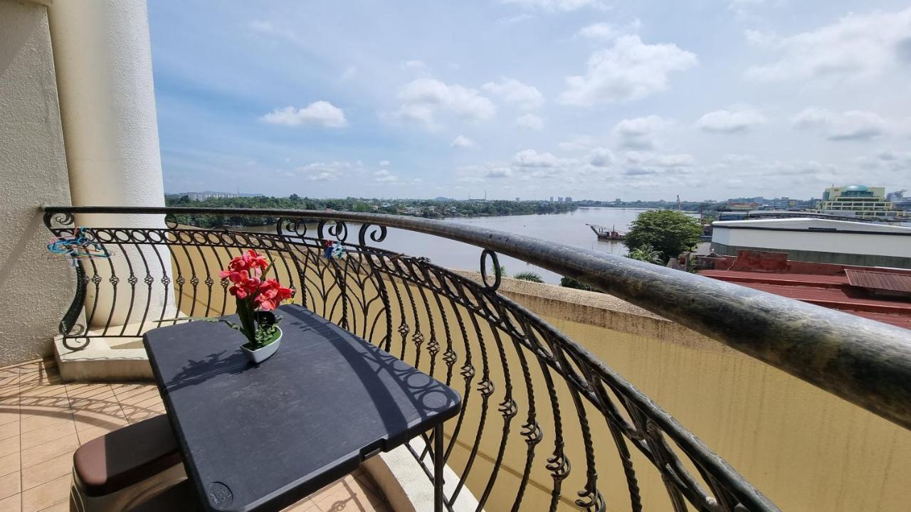 Kenyalang Emerald Riverine Resort Homestay Kuching Zewnętrze zdjęcie